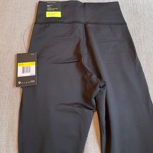 Brand new with tags NIKE leggings